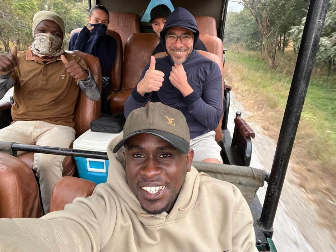 Poranny game drive na safari w Tanzanii